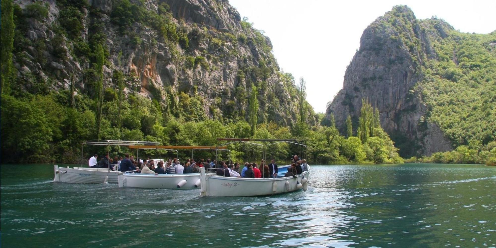Sandy Beach Apartment Omiš Esterno foto